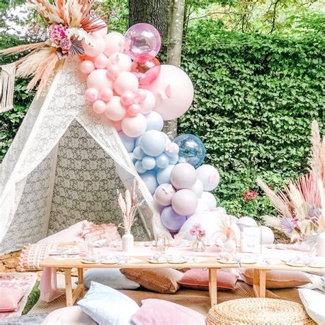 Sparkly Celebrations |Essex teepees kids Balloon & Party Decorations & Teepee Tents